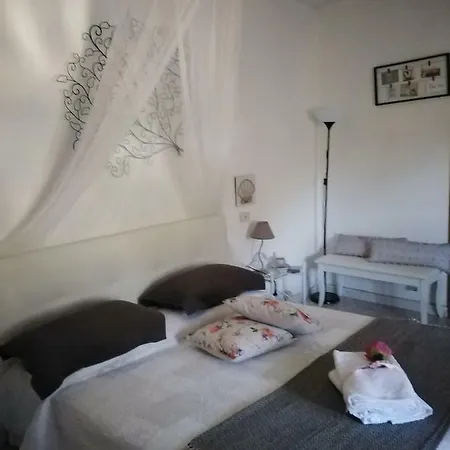 Pensionat La Rosa Ameglia