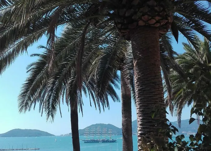 بيت ضيافة La Rosa 3*